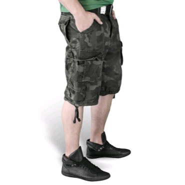 SURPLUS Division Shorts blackcamo washed / Pantalon corto camuflaje oscuro 2