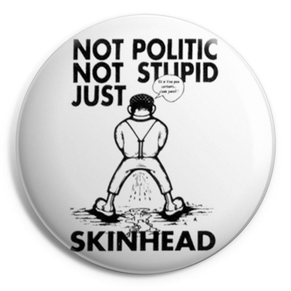 NO POLITICS Chapa/ Button Badge